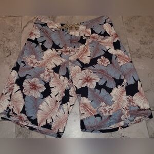 Patagonia Worn Wear M's Printed‎ Wavefarer Board Shorts 19" Sz 29 Mens